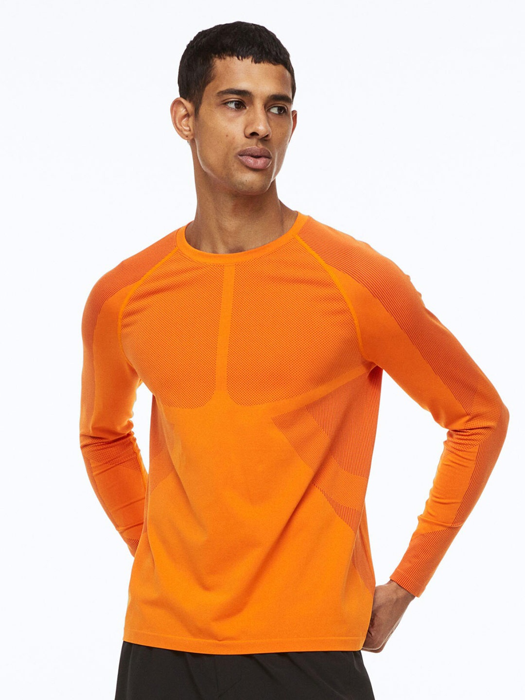 

H&M Men Seamless Sports Top In Dry Move, Orange