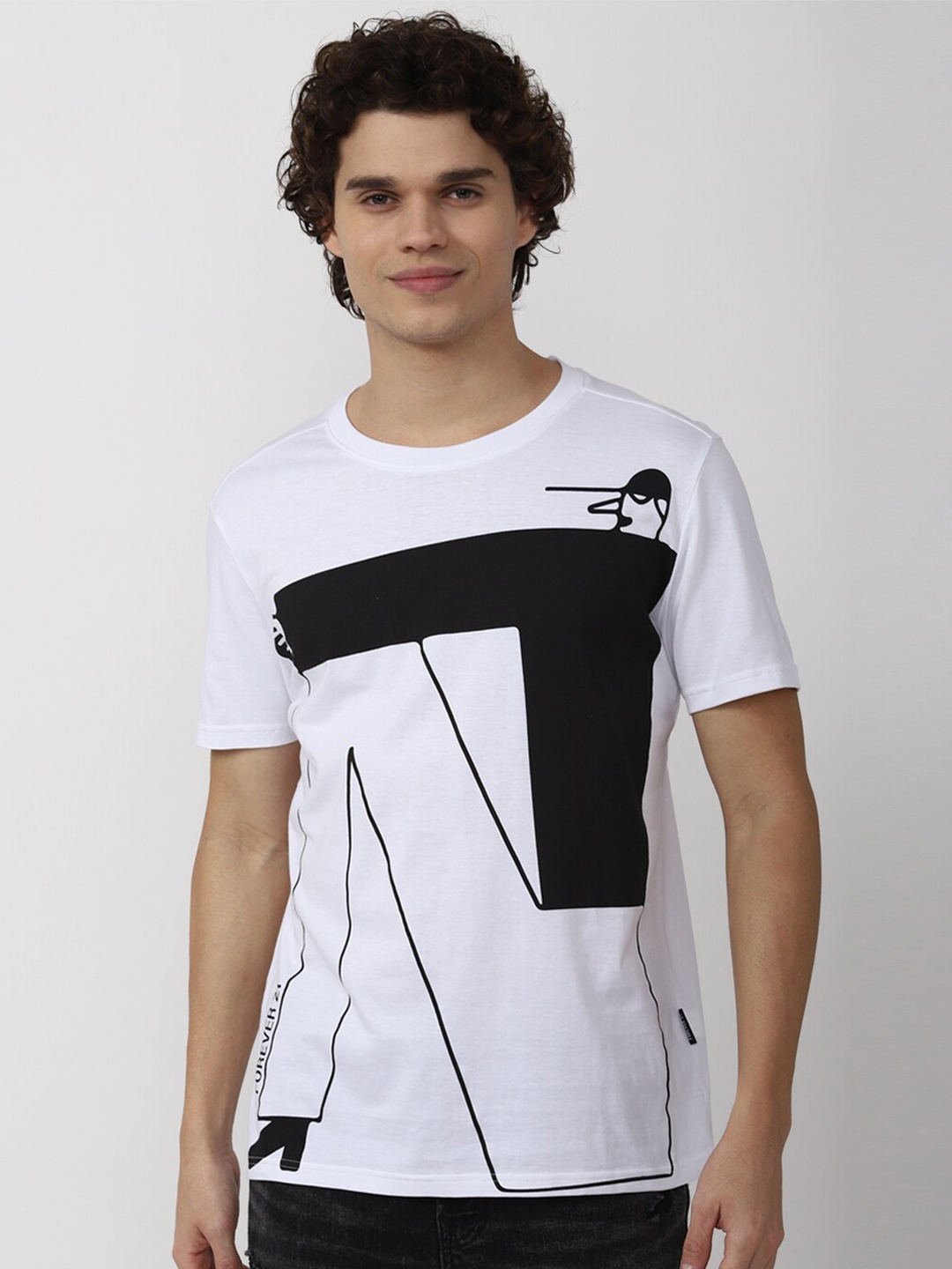 

FOREVER 21 Men Printed Cotton T-shirt, White