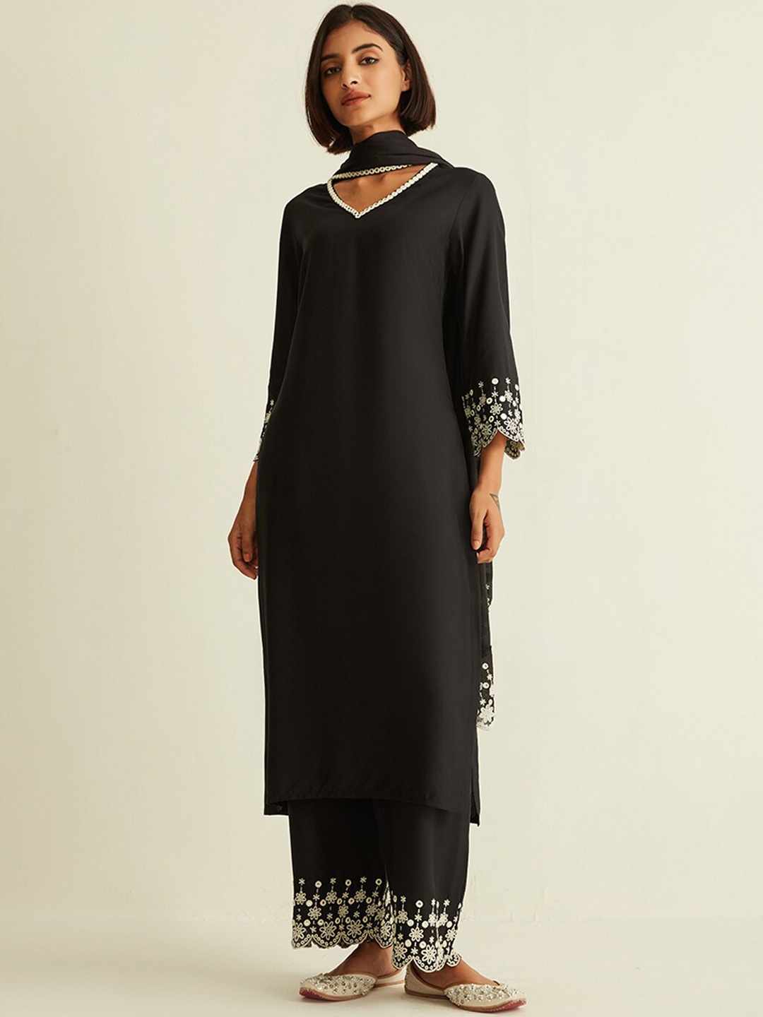 

Ancestry Thread Work Calf Length Kurta, Black