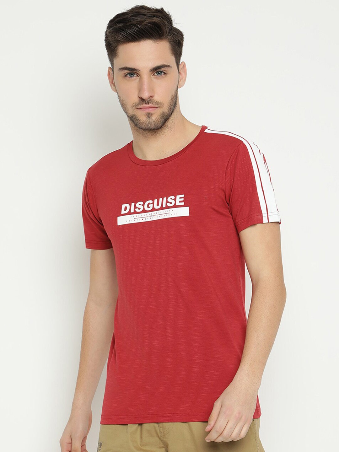 

V2 Value & Variety Men T-shirt, Red