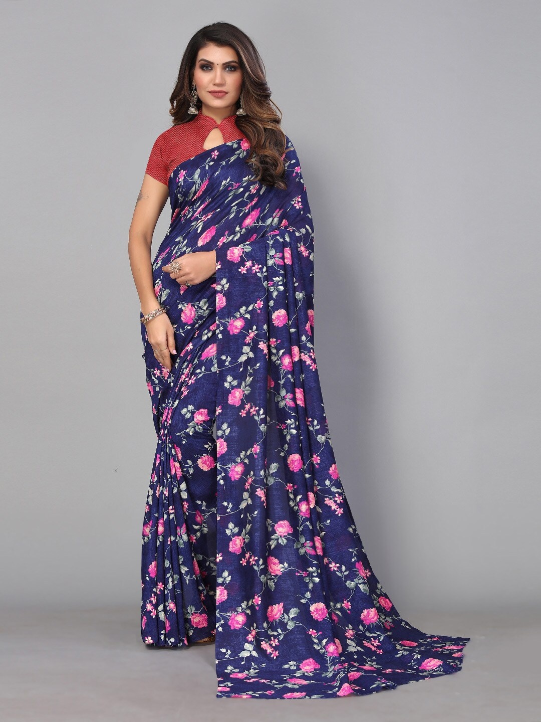 

HRITIKA Floral Pure Georgette Saree, Navy blue
