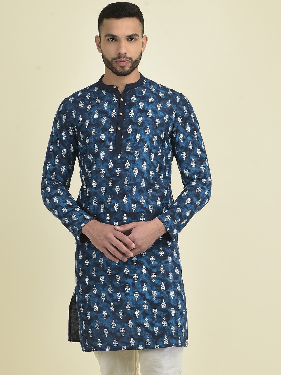 

DEYANN Men Ethnic Motifs Printed Pure Cotton Kurta with Pyjamas, Navy blue