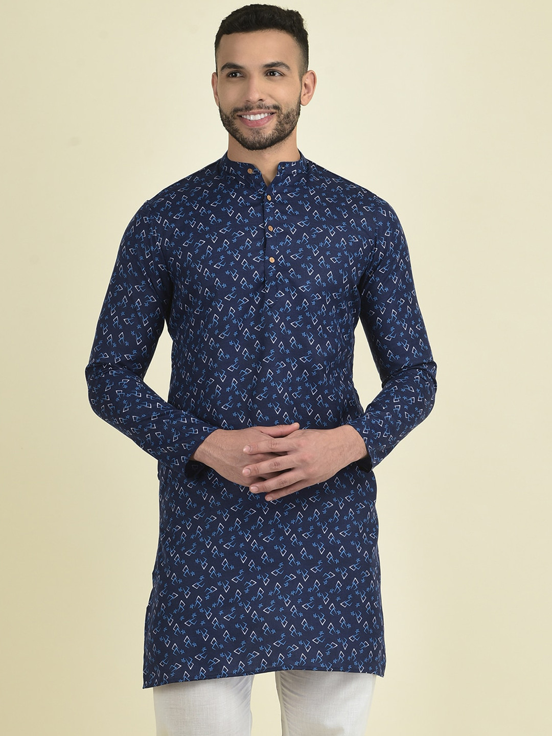 

DEYANN Men Abstract Printed Kurta with Pyjamas, Navy blue