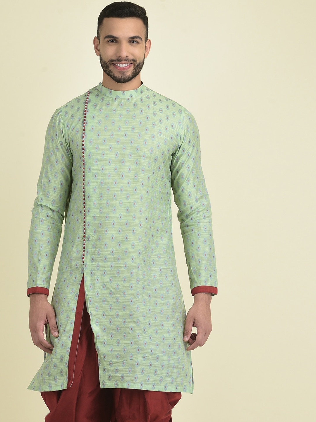 

DEYANN Men Embroidered Kurta With Patiala, Green