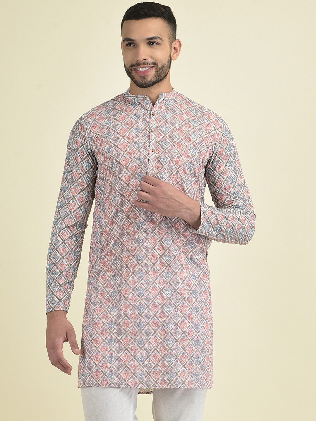 

DEYANN Men Ethnic Motifs Embroidered Kurta with Pyjamas, Off white