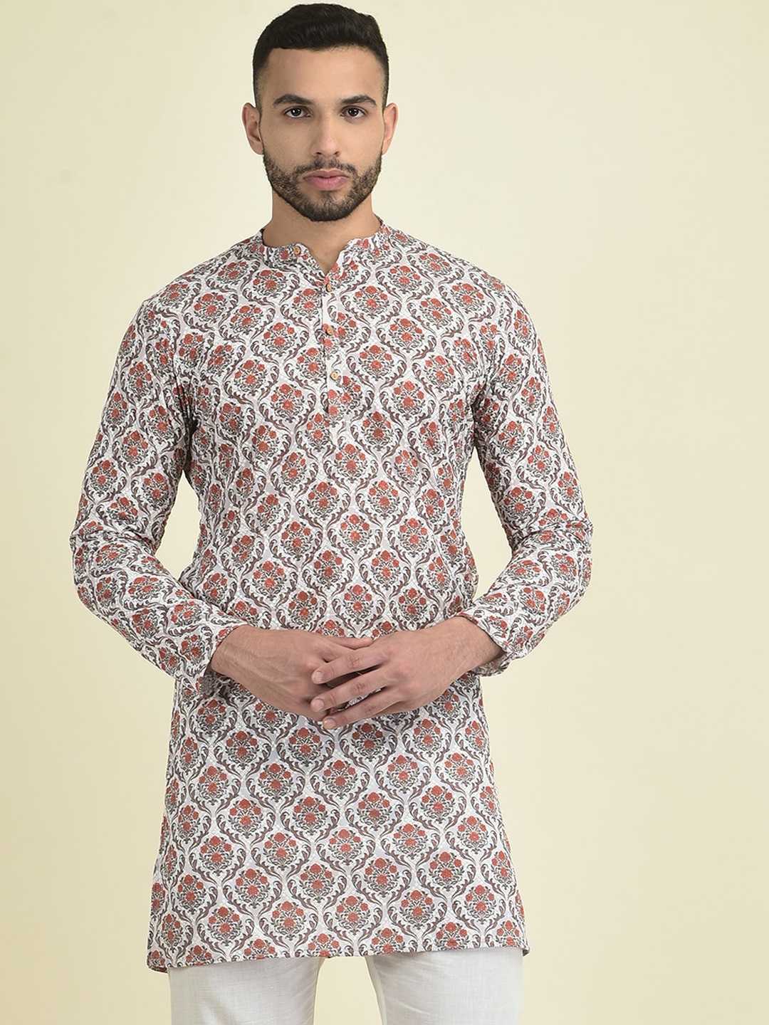 

DEYANN Men Ethnic Motifs Embroidered Kurta with Pyjama, Off white