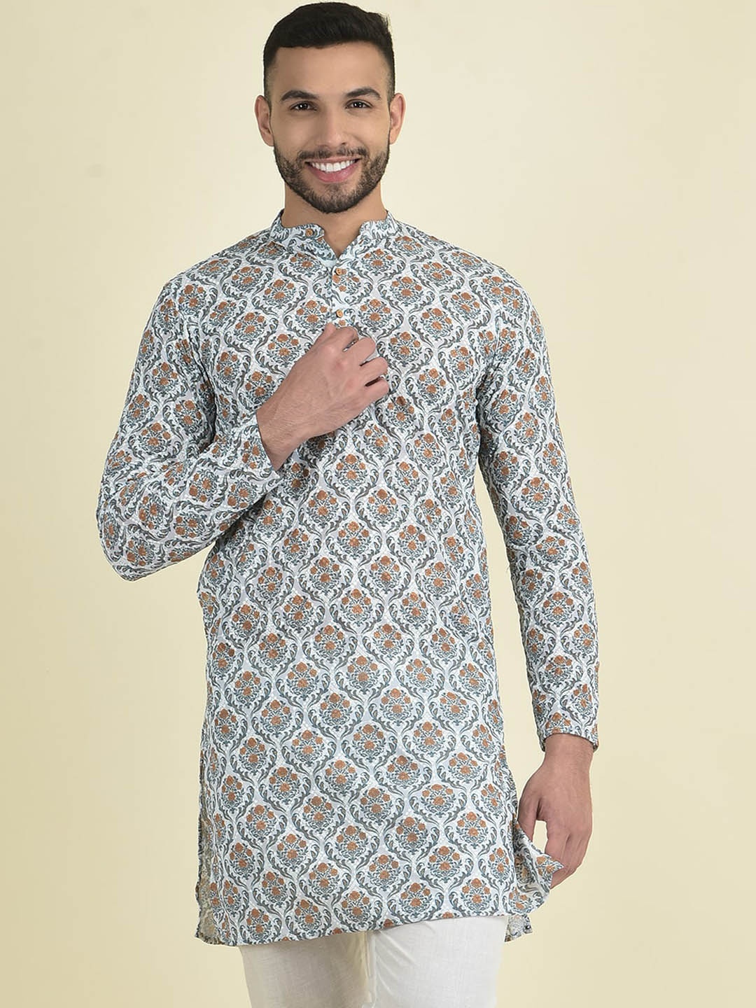 

DEYANN Men Ethnic Motifs Embroidered Kurta with Pyjamas, White