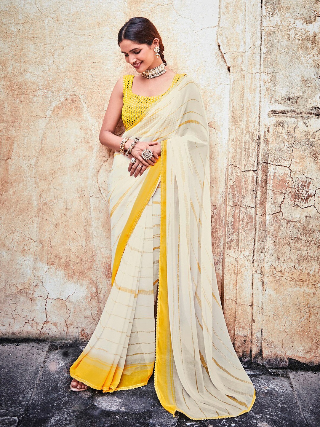 

Vrundavan ethics Leheriya Embroidered Pure Georgette Leheriya Saree, Off white