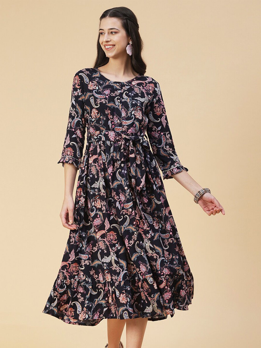 

FASHOR Black & Pink Ethnic Motifs Midi Dress
