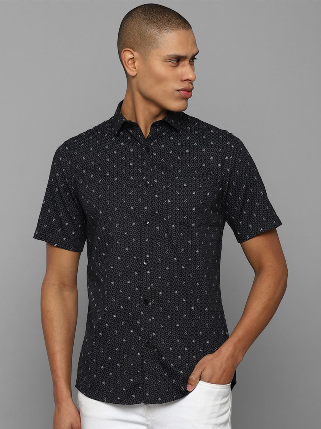 

Allen Solly Men Slim Fit Printed Pure Cotton Casual Shirt, Black
