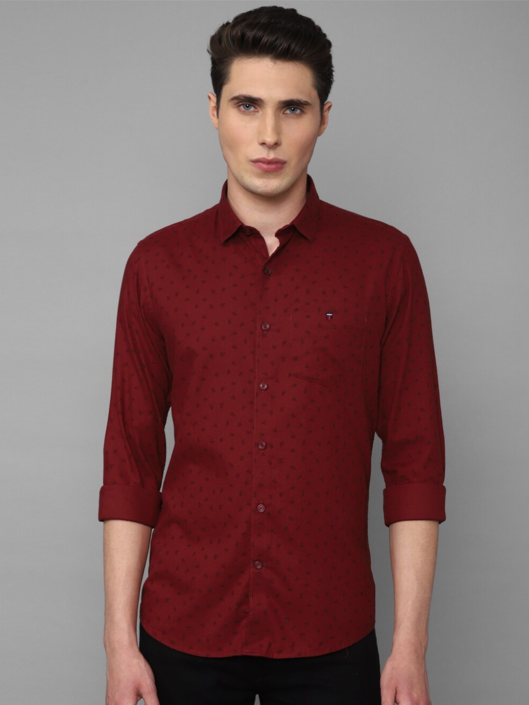 

Louis Philippe Sport Men Slim Fit Floral Printed Cotton Casual Shirt, Maroon