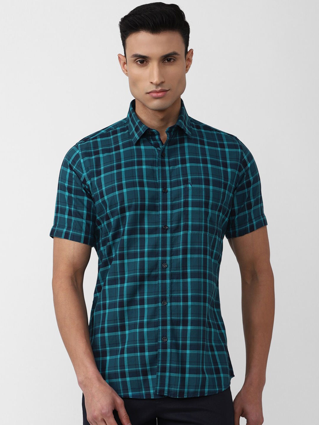 

Van Heusen Sport Men Slim Fit Tartan Checked Pure Cotton Casual Shirt, Blue
