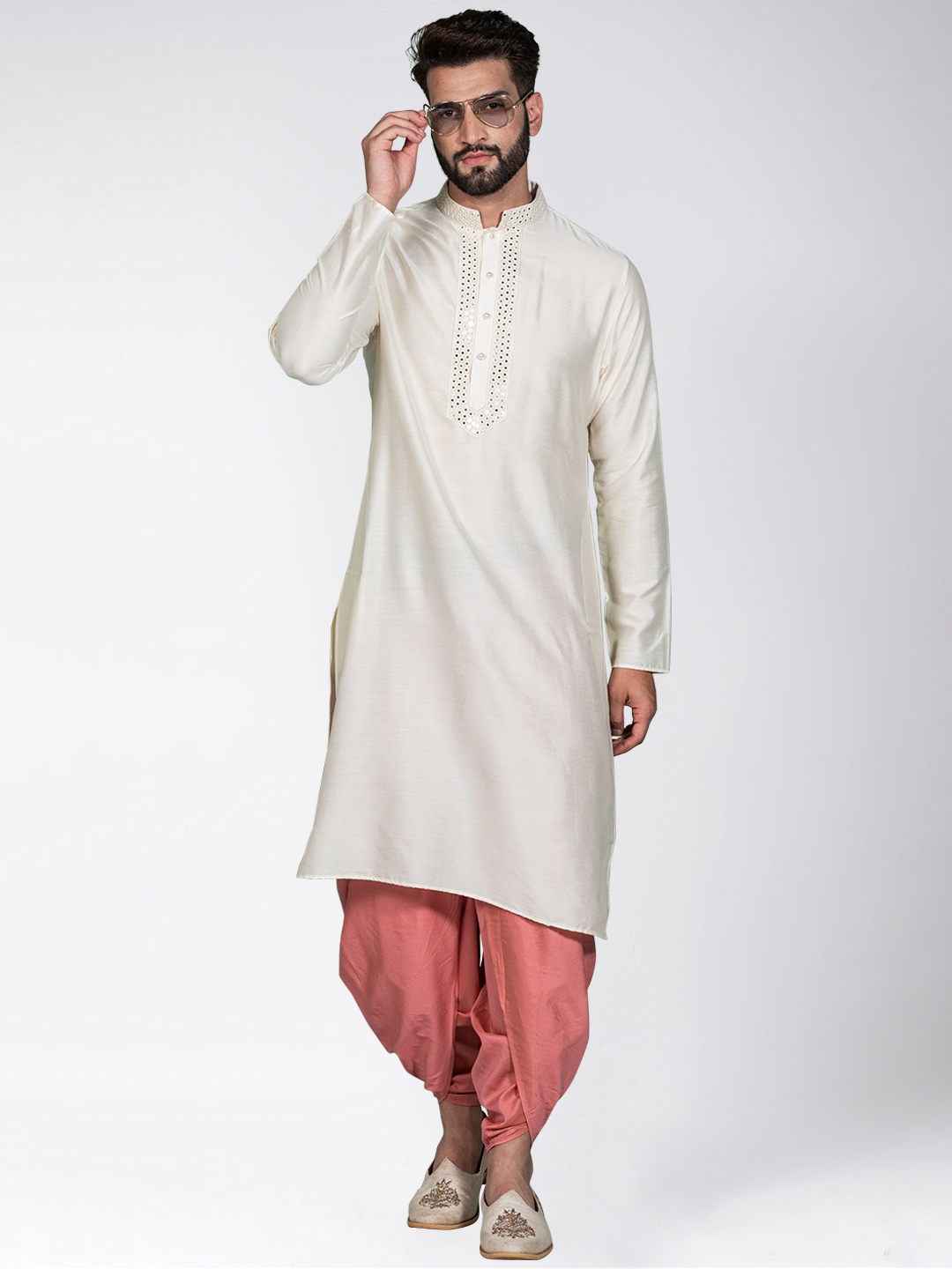 

KISAH Men White Embroidered Regular Mirror Work Kurta with Dhoti Pants