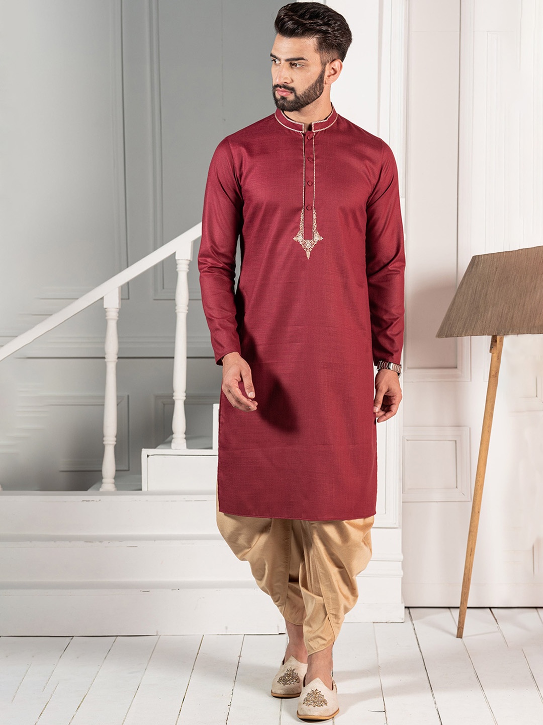 

KISAH Men Ethnic Motifs Thread Work Kurta with Dhoti Pants, Maroon