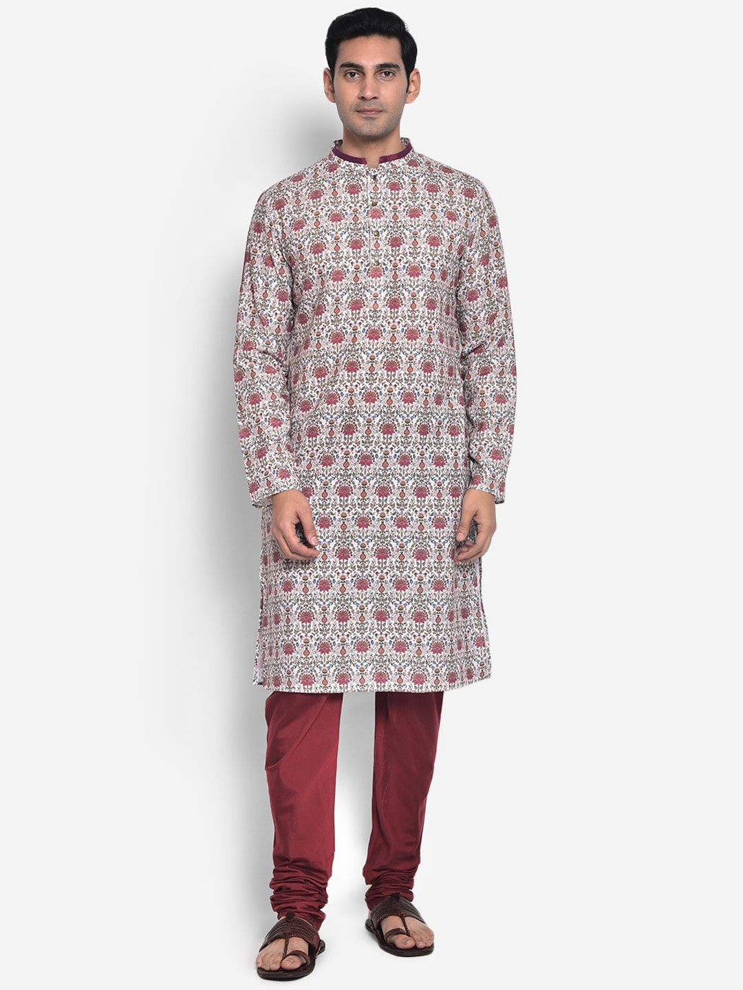 

KISAH Men Floral Printed Kurta with Churidar, Maroon