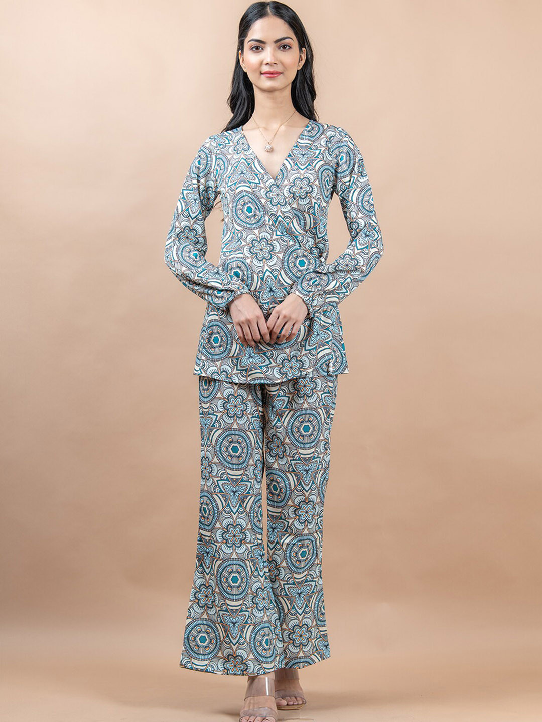 

Tistabene Women Plus Size Circular Printed Co-Ord Set, Blue