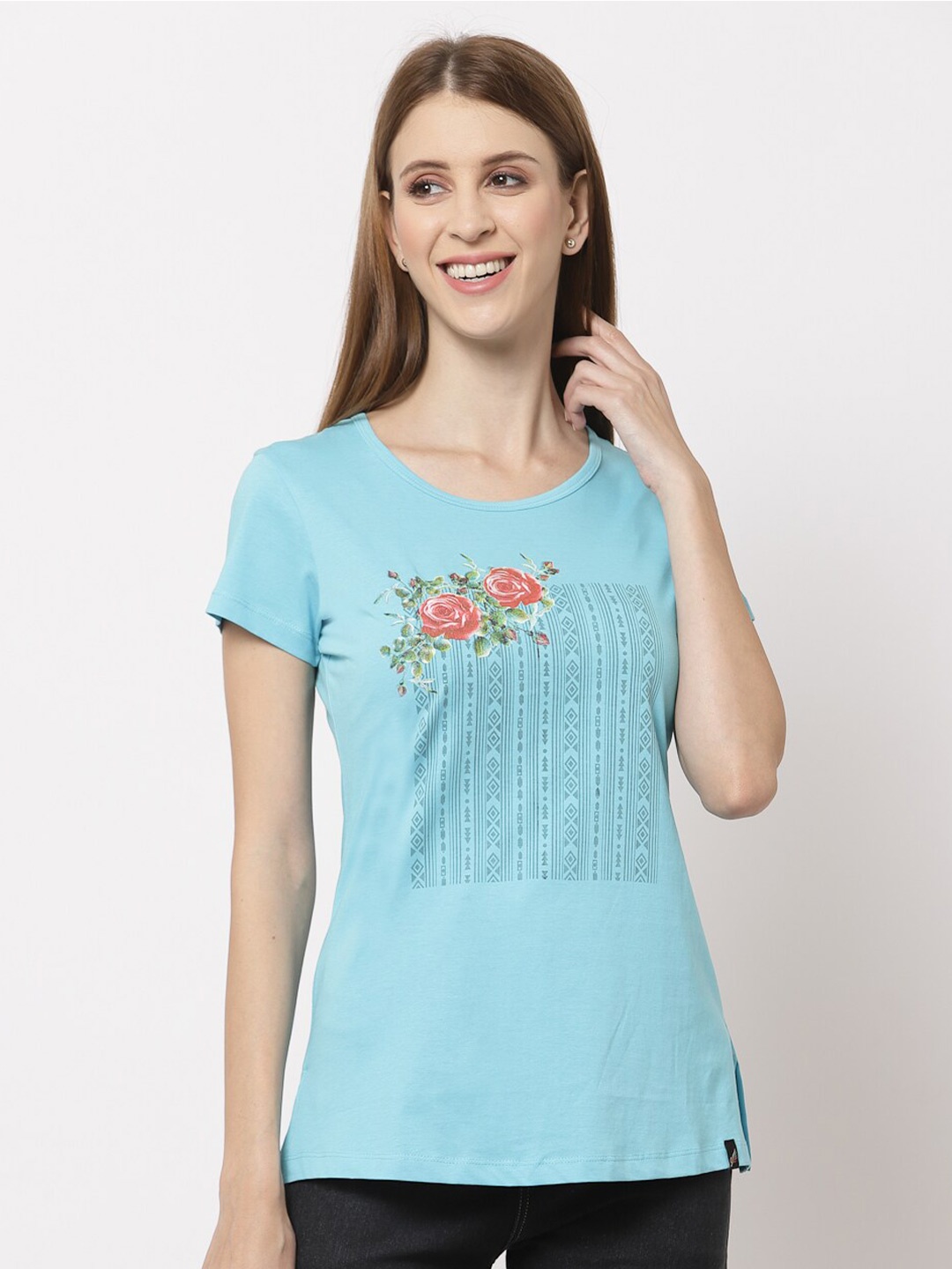 

Juelle Women Floral Printed T-shirt, Blue