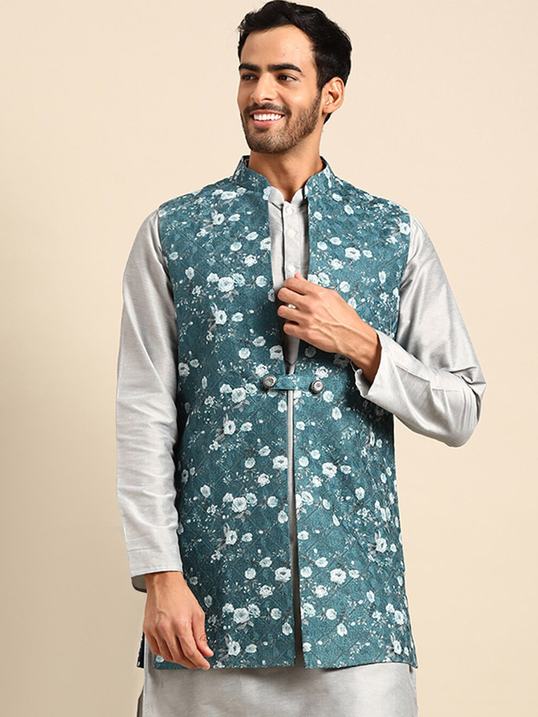 

KISAH Men Embellished Nehru Jacket, Turquoise blue