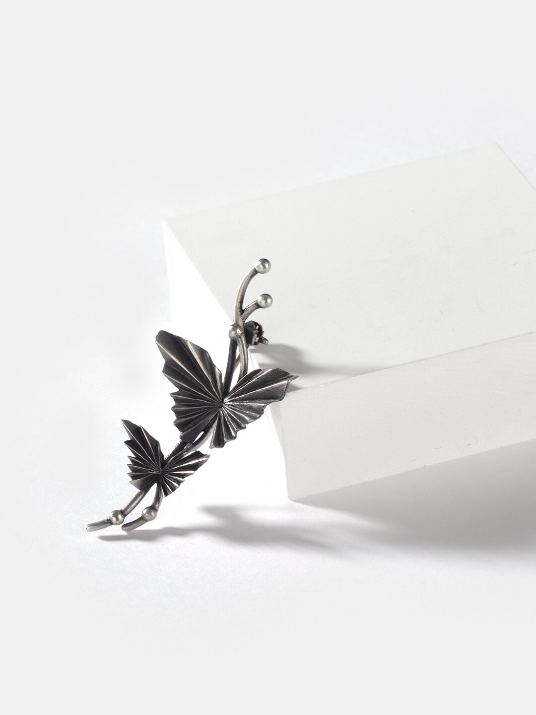 

SHAYA Chasing My Bold Oxidised 925 Silver Brooch