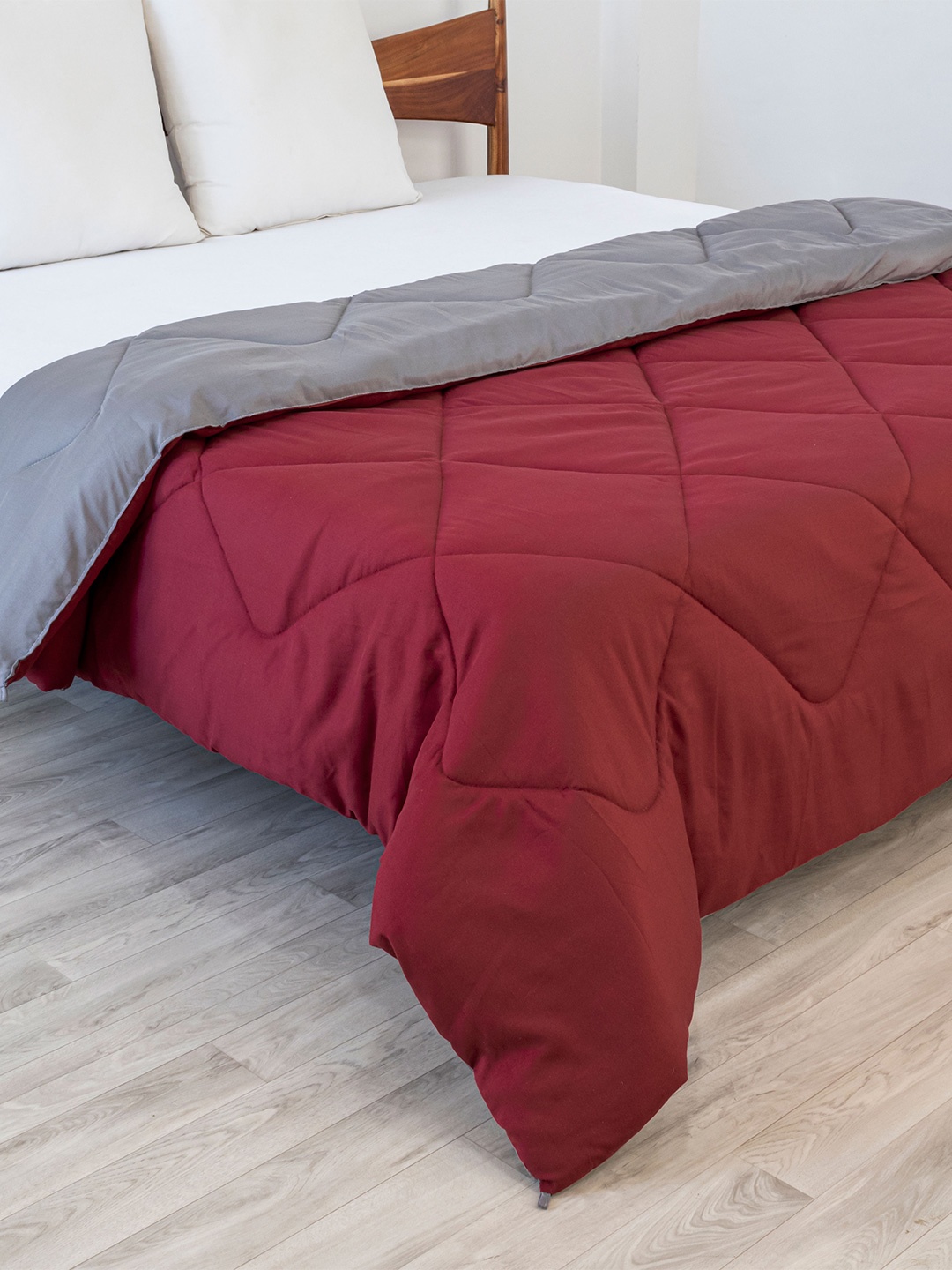 

HOMEMONDE Mild Winter Double Bed Comforter, Maroon