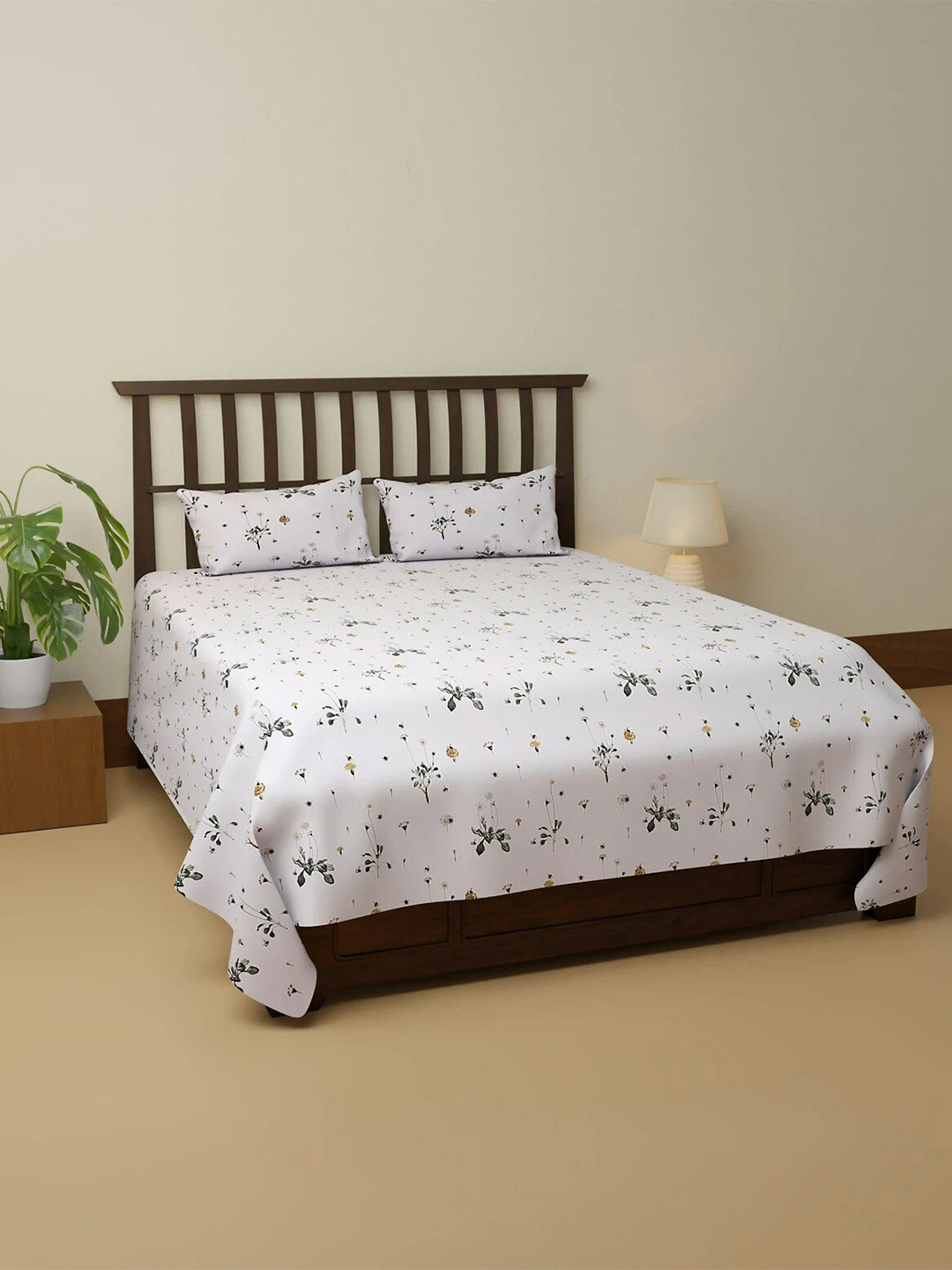 

Marks & Spencer White & Green Floral 128 TC Cotton Queen Bedsheet with 2 Pillow Covers