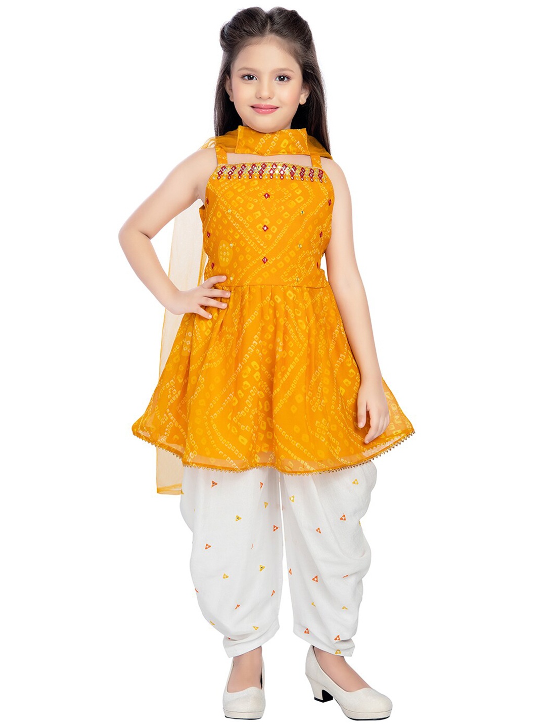 

Tiny Kingdom Girls Printed Kurta With Dhoti Pants & Dupatta, Orange