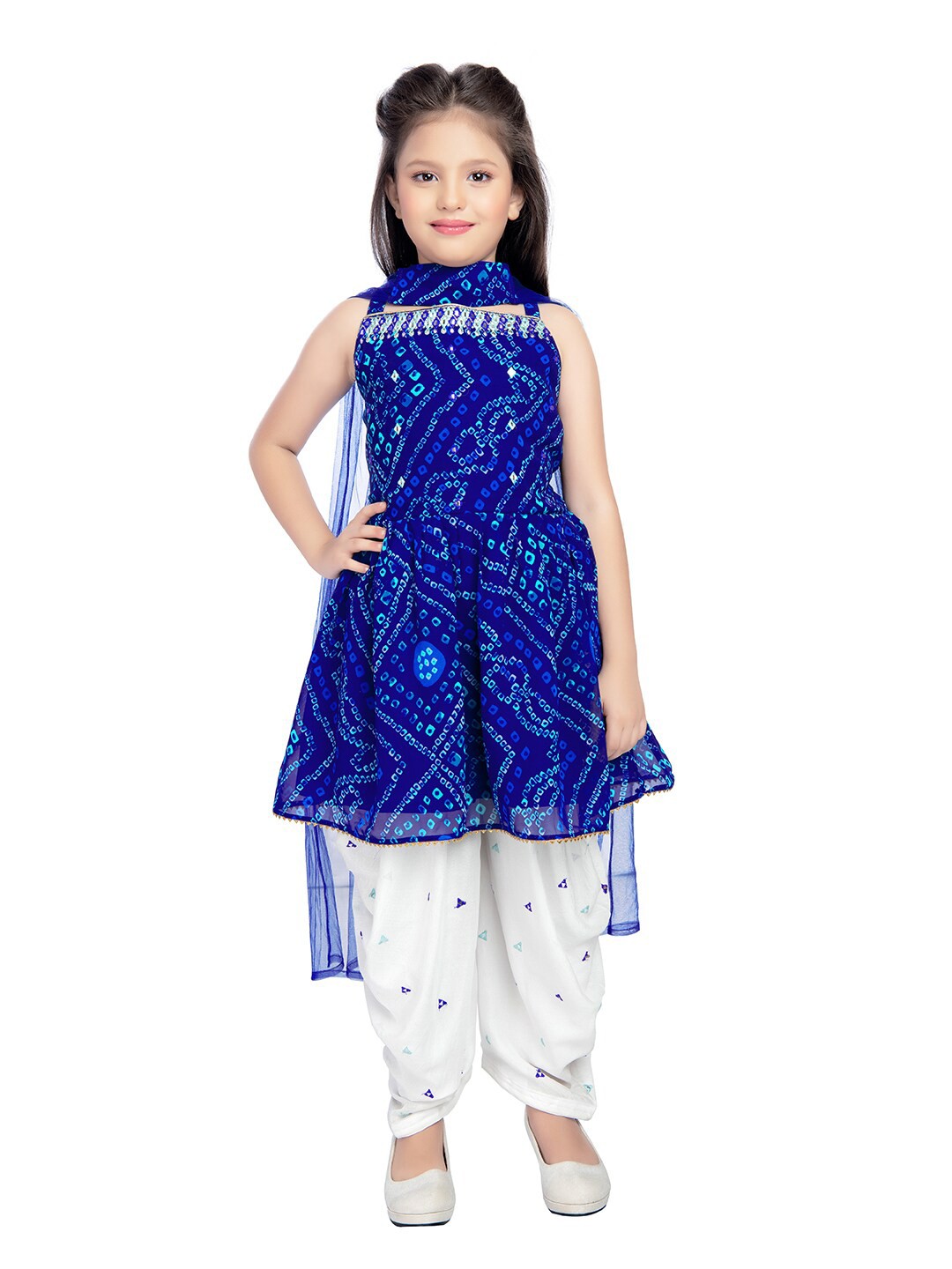 

Tiny Kingdom Girls Bandhani Printed Pleated Mirror Work Kurti with Dhoti Pants & Dupatta, Blue