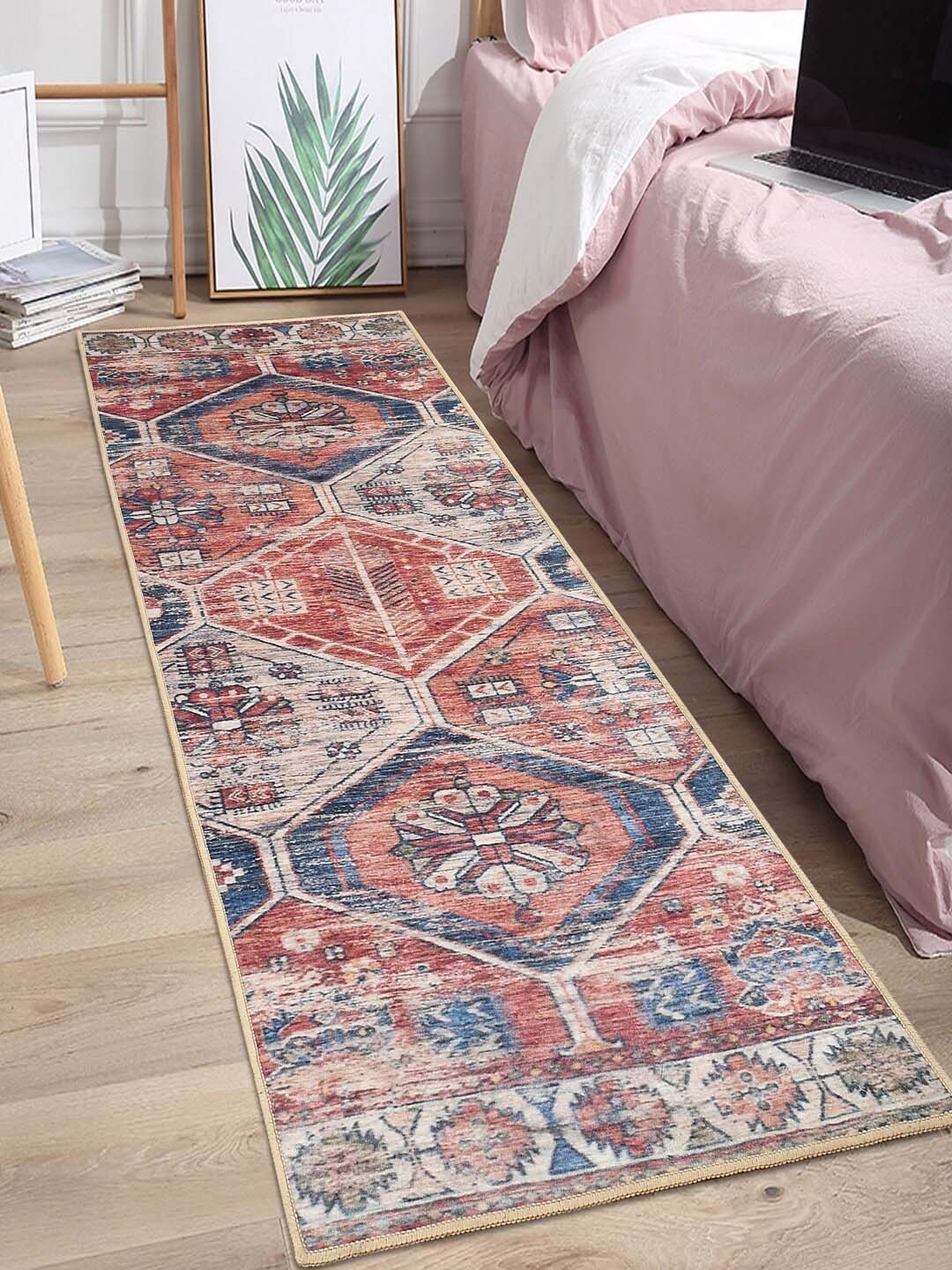 

MULTITEX Beige & Red Printed Floor Runners