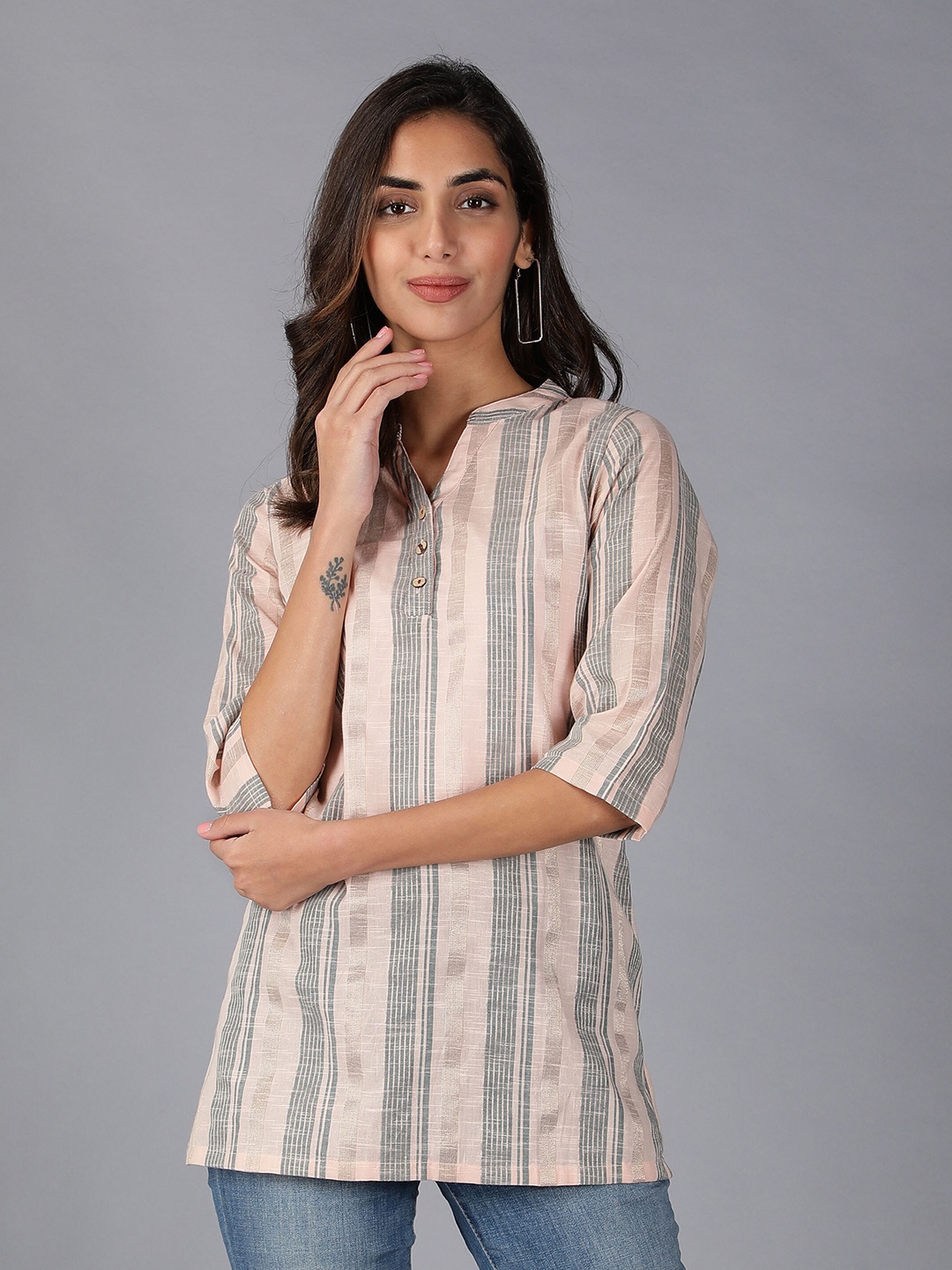 

Cot'N Soft Striped Pure Cotton Dobby Handloom Kurti, Off white