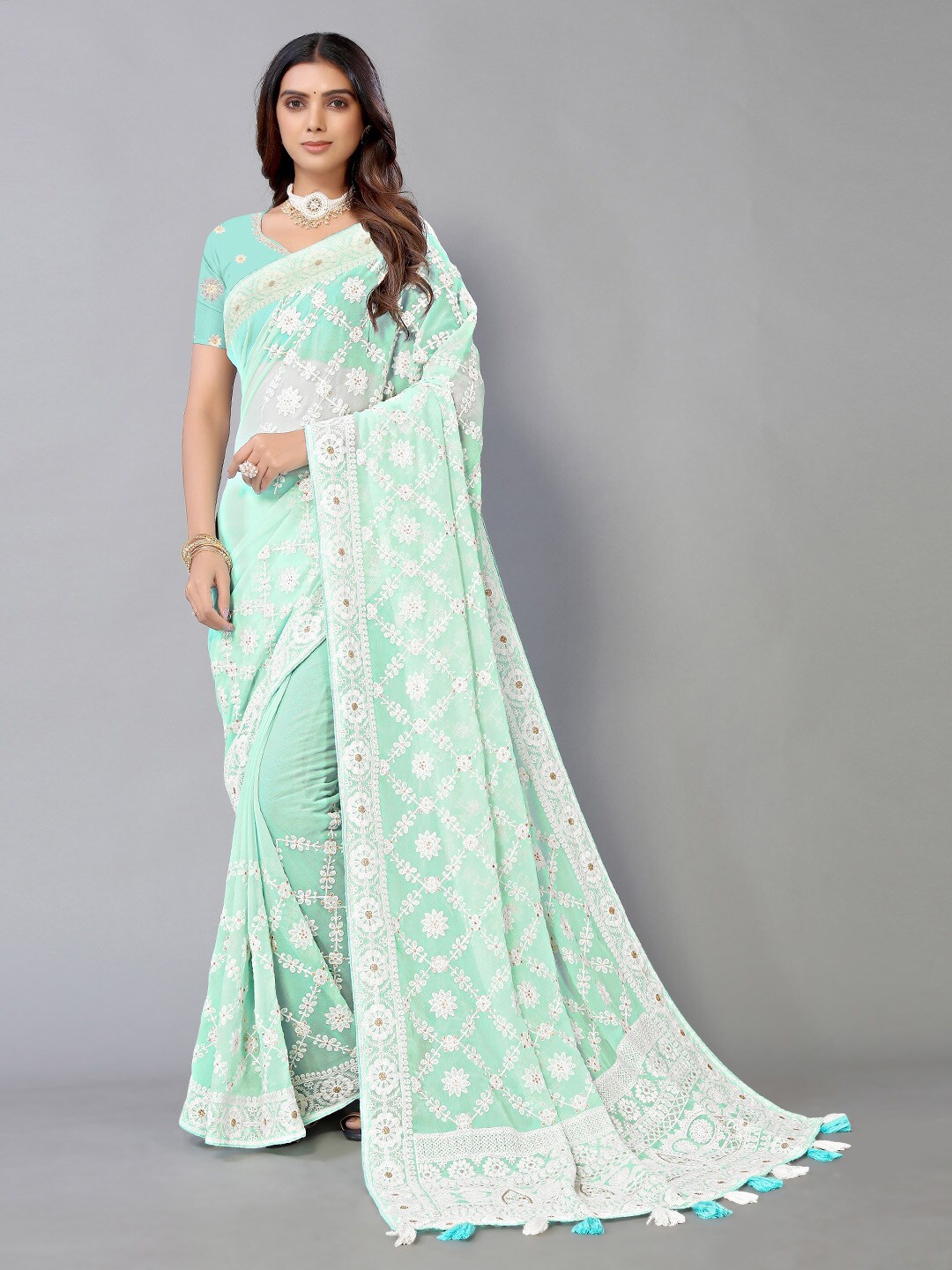 

HRITIKA Floral Chikankari Embroidered Pure Georgette Saree, Turquoise blue