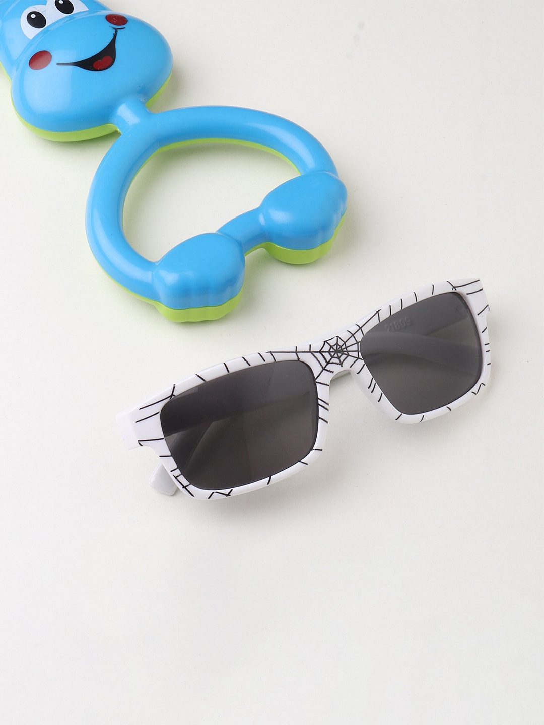

FROGGY Girls Wayfarer Sunglasses FG-21809-02, Grey