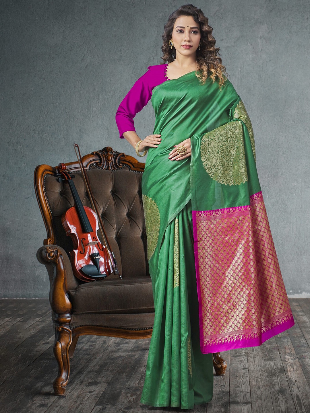 

Fashion Booms Woven Design Zari Pure Silk Kanjeevaram Saree, Green