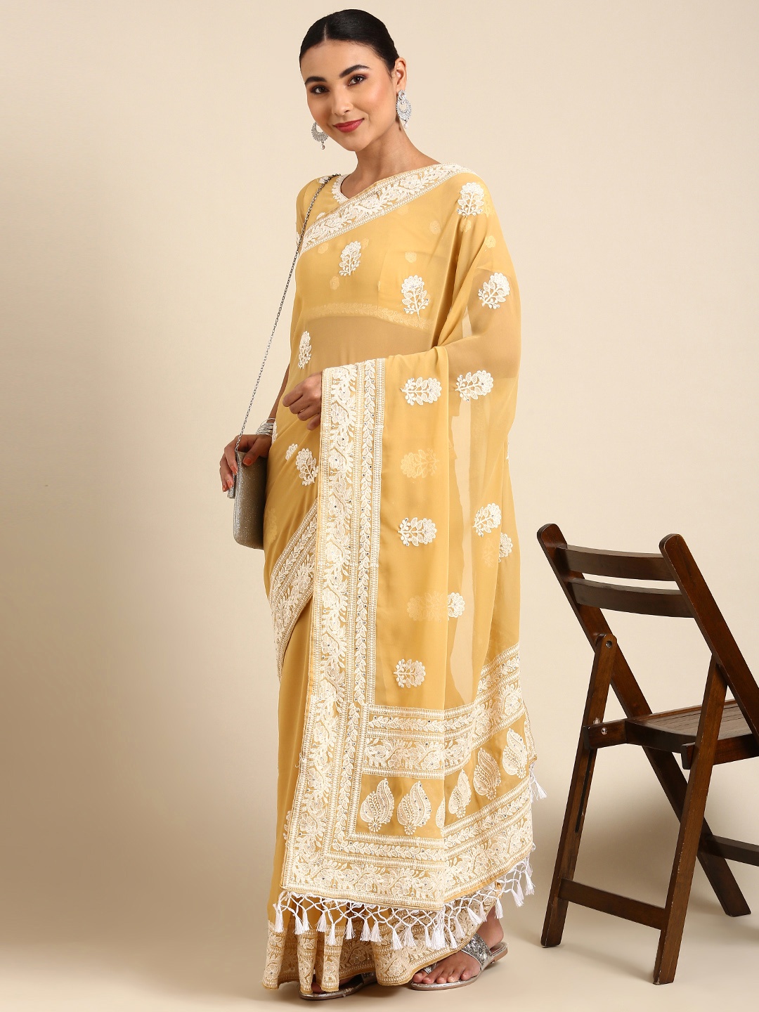 

Shaily Floral Embroidered Chikankari Pure Georgette Saree, Mustard
