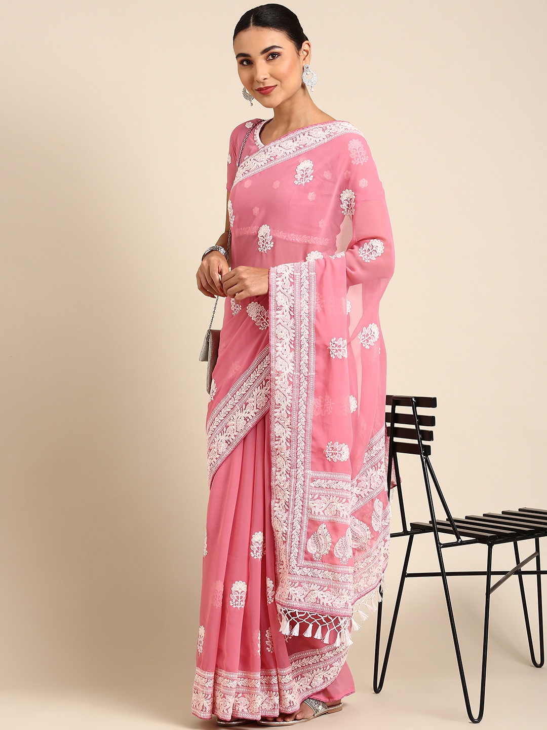 

Shaily Floral Embroidered Chikankari Pure Georgette Saree, Pink