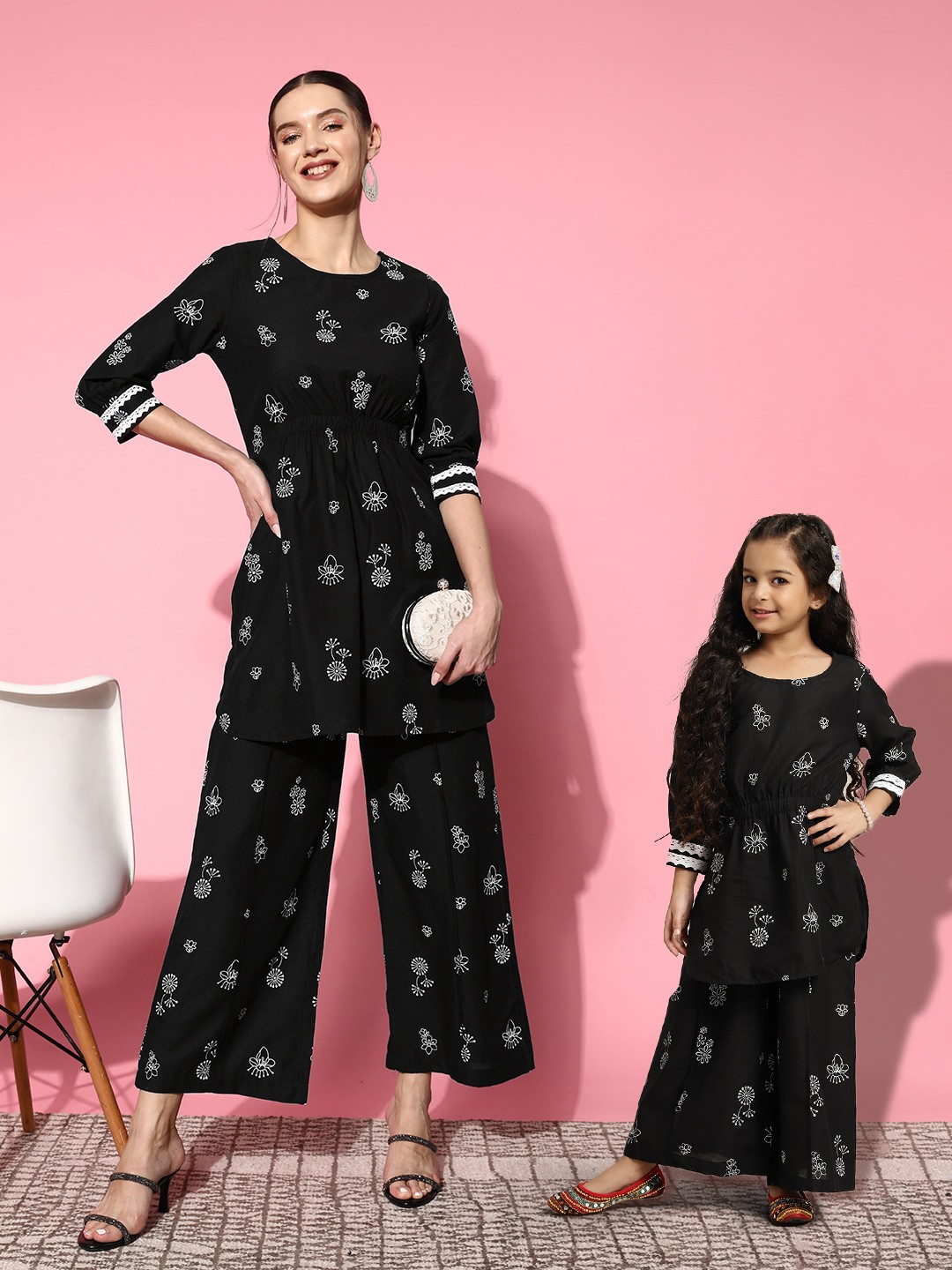 

Sangria Girls Floral Printed Regular Kurta With Palazzos, Black