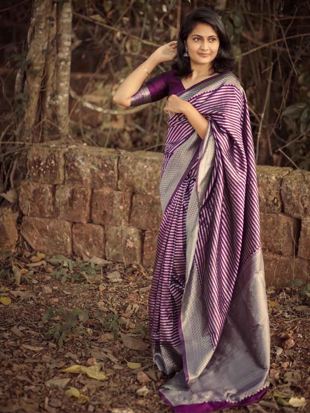 

Fashion Booms Woven Design Zari Pure Silk Kanjeevaram Saree, Purple