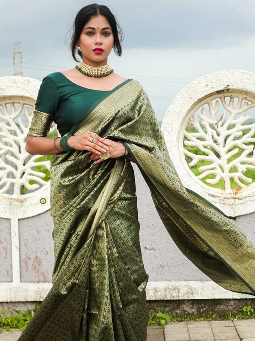 

Fashion Booms Zari Pure Silk Kanjeevaram Saree, Green