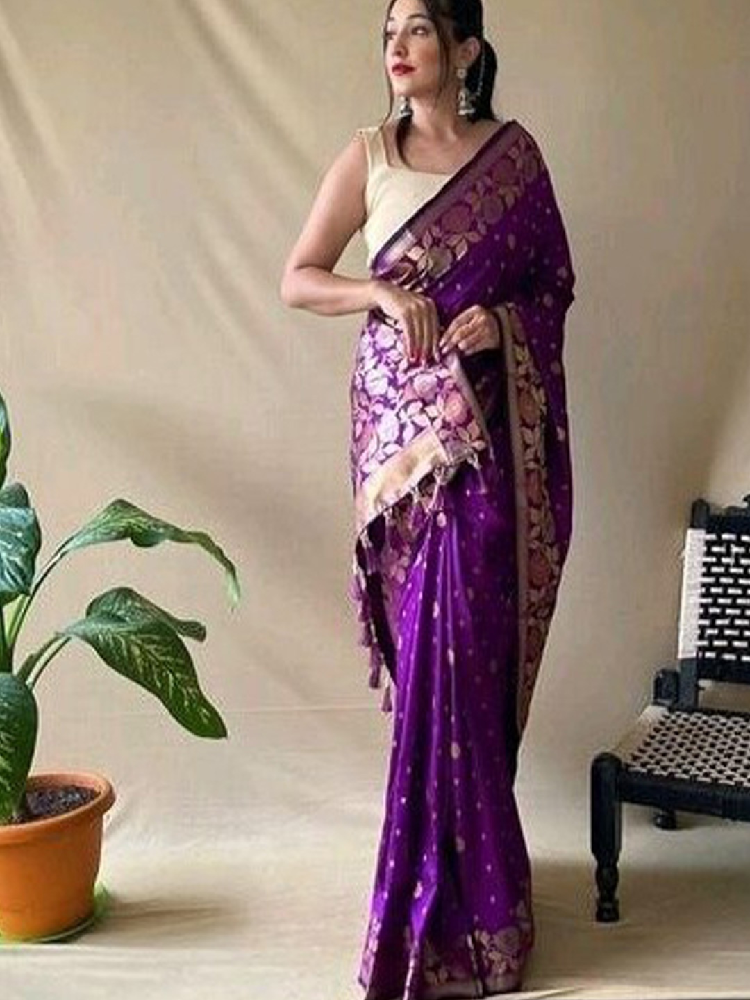 

Fashion Booms Woven Design Zari Pure Silk Saree, Purple