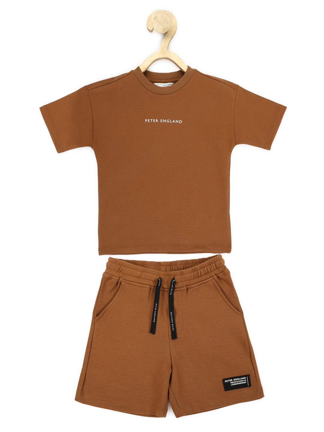 

Peter England Boys T-shirt with Shorts, Brown