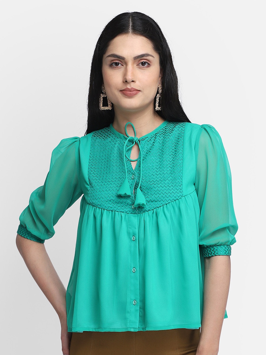 

Yaadleen Tie-Up Neck Georgette Top, Green