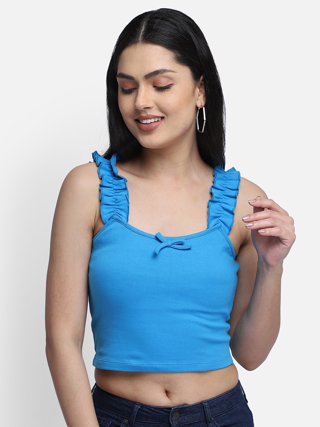 

Yaadleen Blue Crop Top