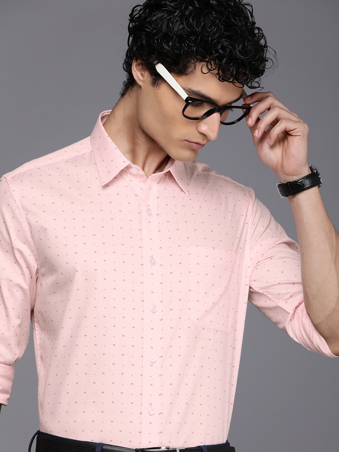 

Louis Philippe Pure Cotton Slim Fit Opaque Printed Formal Shirt, Pink
