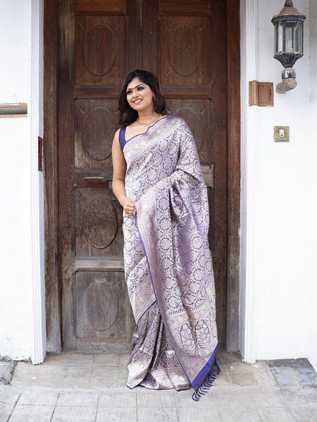

TIEXA Woven Design Zari Pure Silk Banarasi Saree, Blue