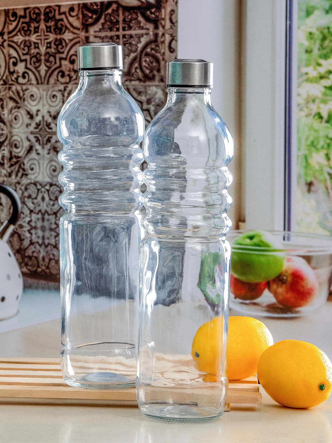 

White Gold Set Of 2 Transparent Glass Water Bottles 1.250 ltrs Each