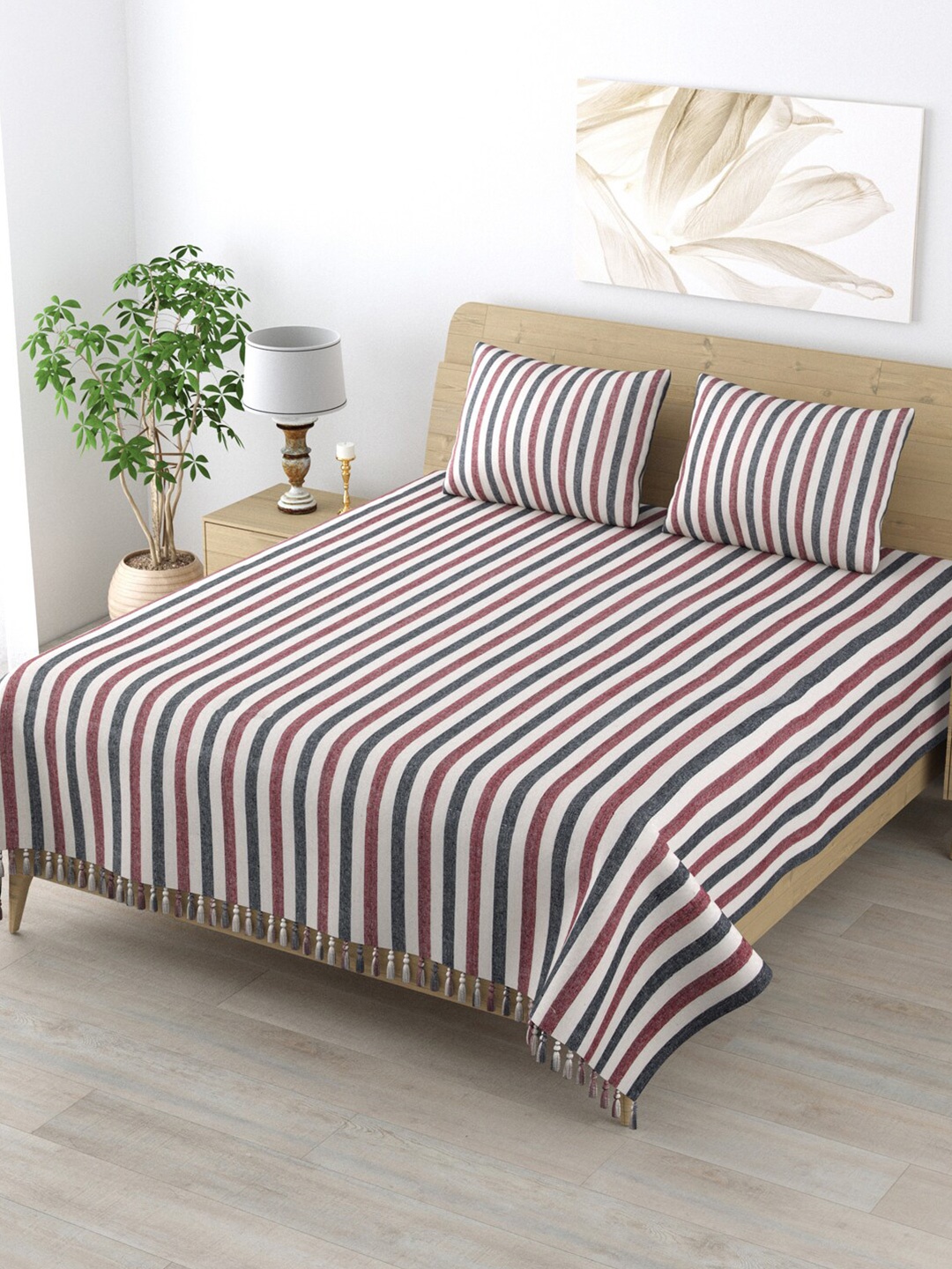 

Varde All Seasons White & Rust Striped 210 TC Cotton King Bedsheet with 2 Pillow Covers