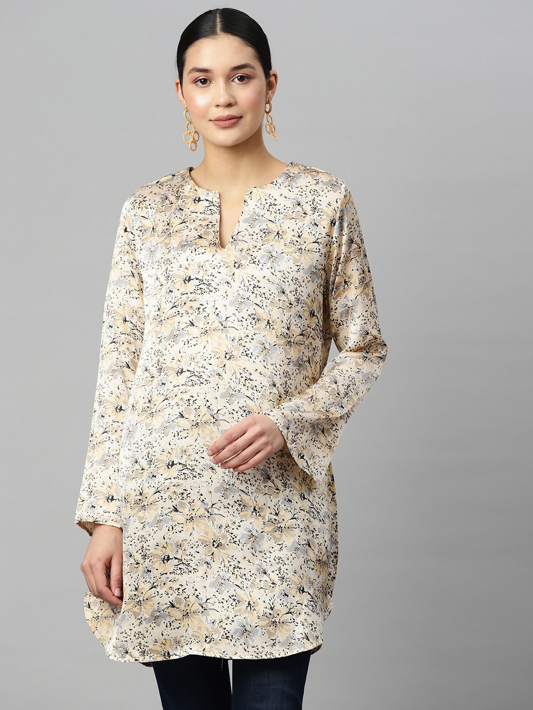 

Ives Floral Printed Longline Top, Beige