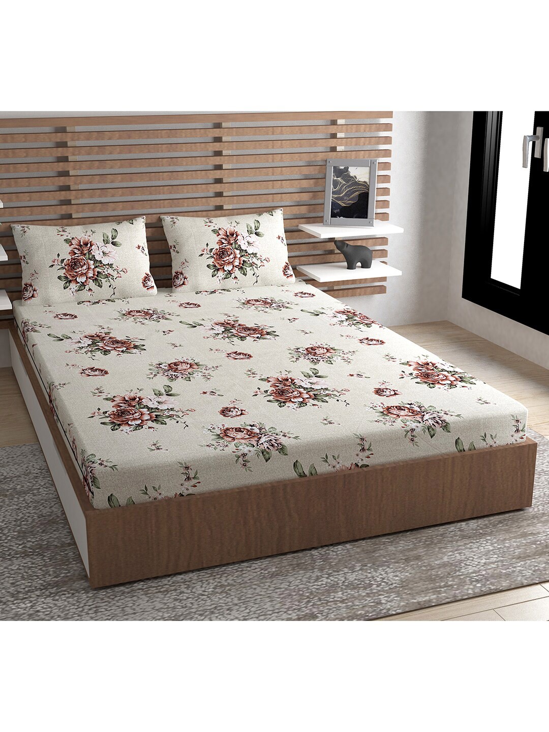 

Urban Magic Beige & Brown Floral 140 TC Queen Bedsheet with 2 Pillow Covers