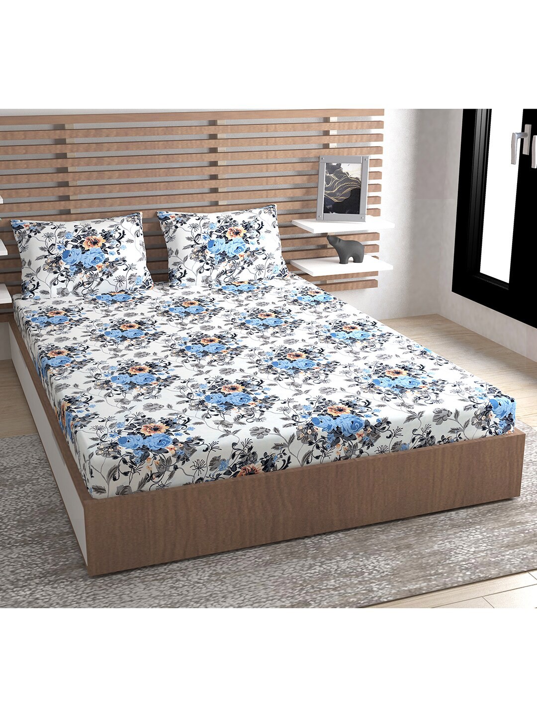 

Urban Magic White & Blue Floral 140 TC Queen Bedsheet with 2 Pillow Covers