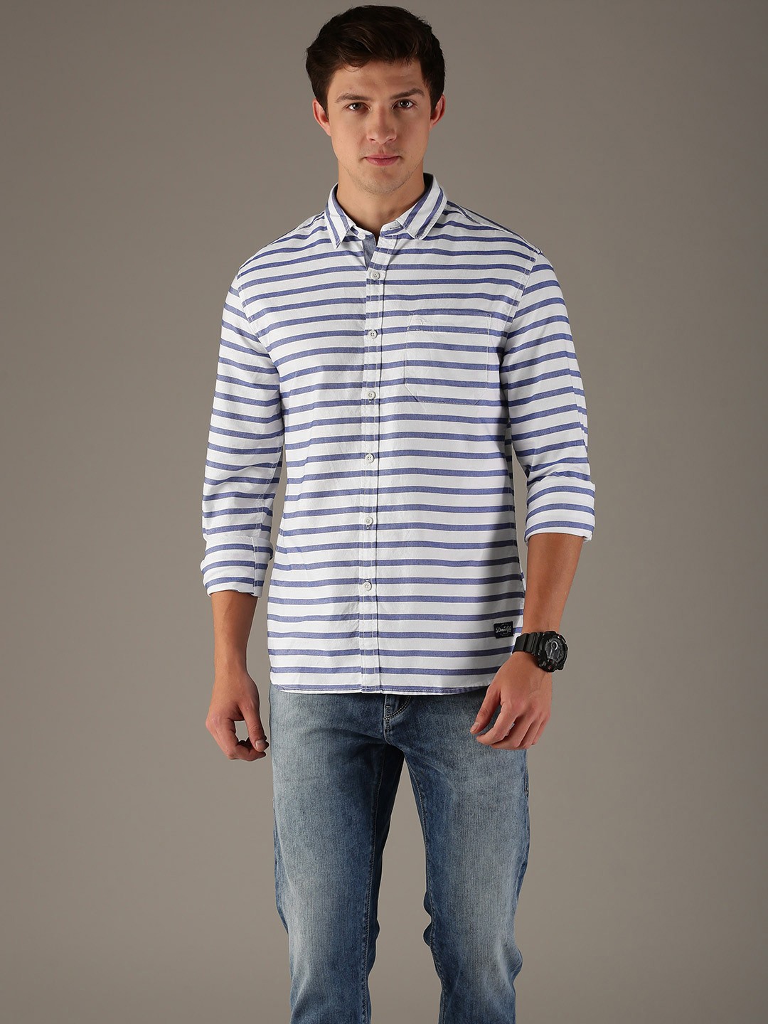 

Flying Machine Men Blue & White Regular Fit Striped Casual Shirt