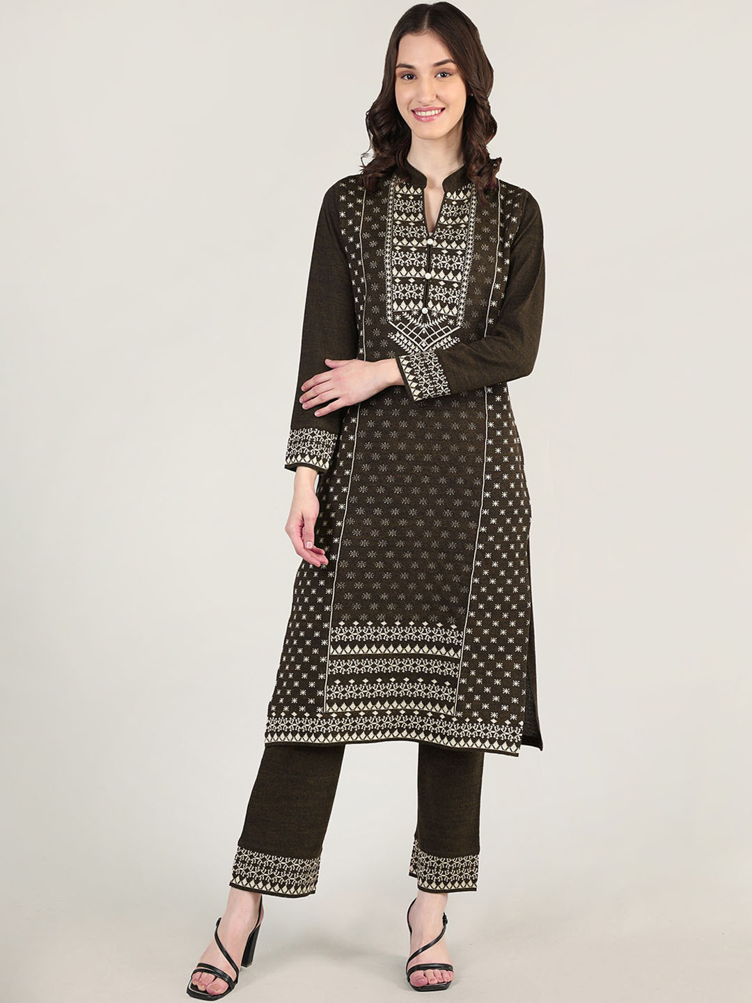 

MIKHAD Women Ethnic Motifs Kurta with Trousers, Coffee brown